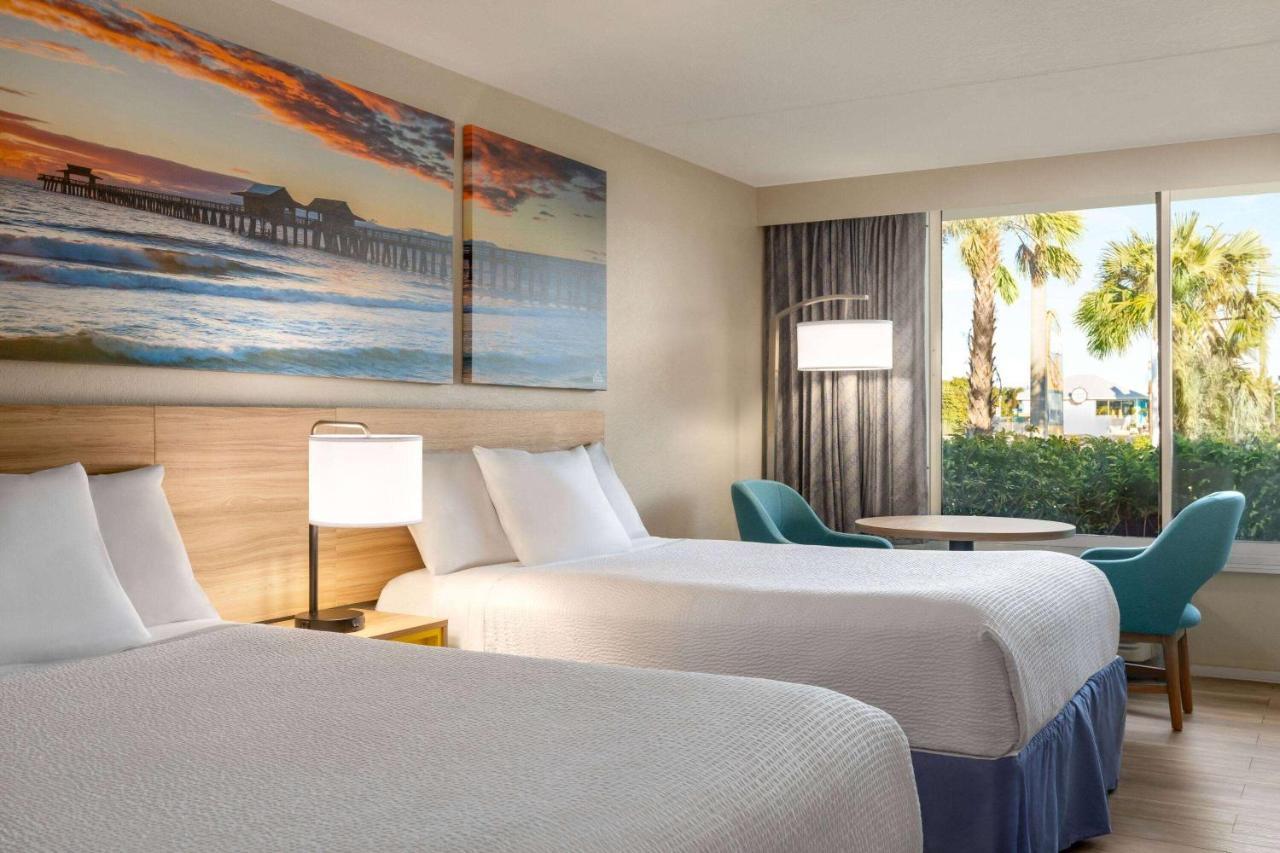 Days Inn By Wyndham Cocoa Beach Port Canaveral Ngoại thất bức ảnh