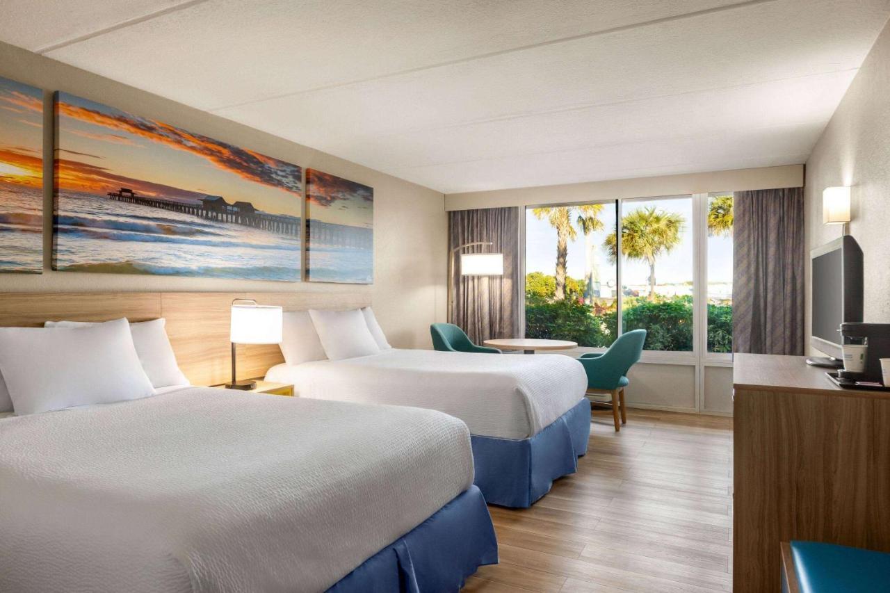 Days Inn By Wyndham Cocoa Beach Port Canaveral Ngoại thất bức ảnh